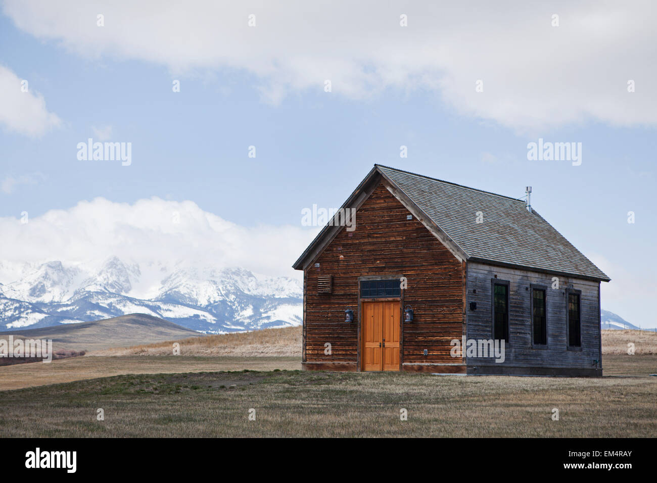 Old Farm House In The Countryside Near Bozeman Montana United
