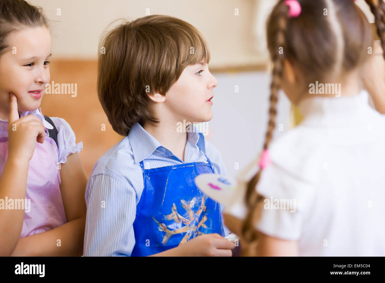 Children drawing and painting Stock Photo - Alamy