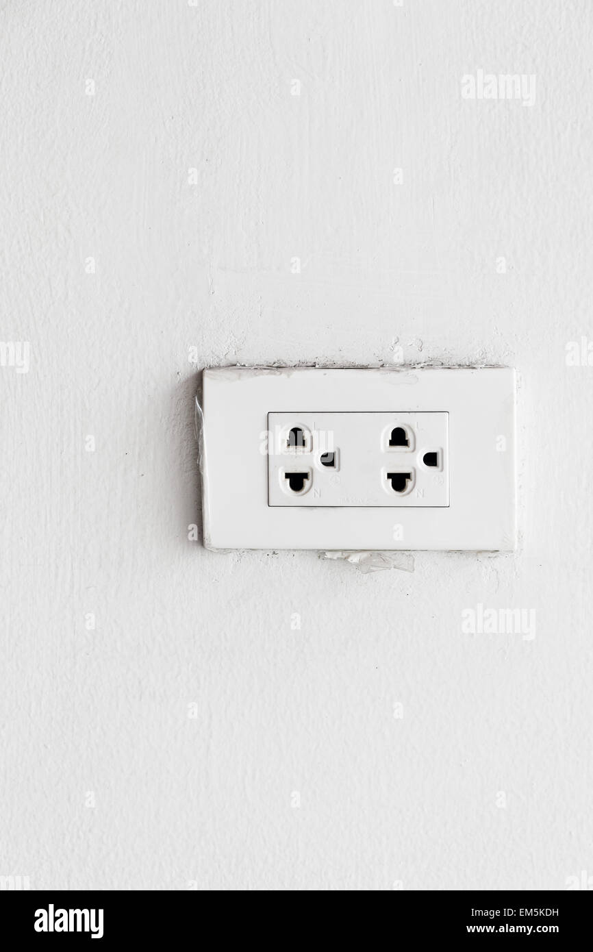 Standard electrical outlet hires stock photography and images Alamy