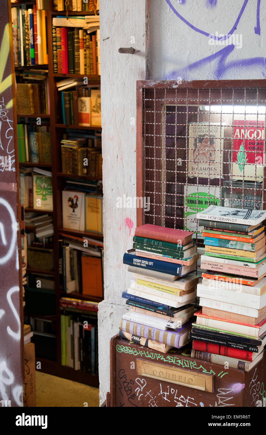 Escadinhas do Sao Cristovao Bookshop in Lisbon - Portugal Stock Photo