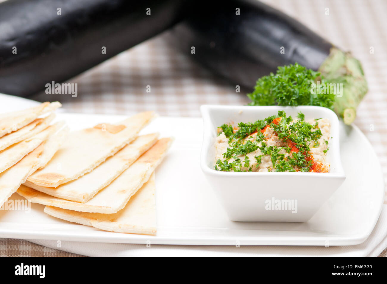 moutabal baba ghanoush eggplant dip Stock Photo Alamy