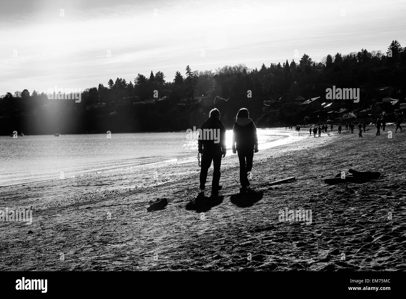 Love silhouettes hi-res stock photography and images - Alamy