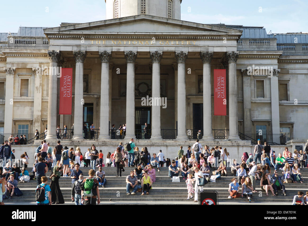 National gallery london uk hi-res stock photography and images - Alamy