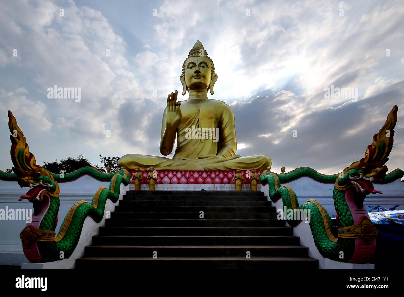 Buddha image in thai temple hi-res stock photography and images - Alamy
