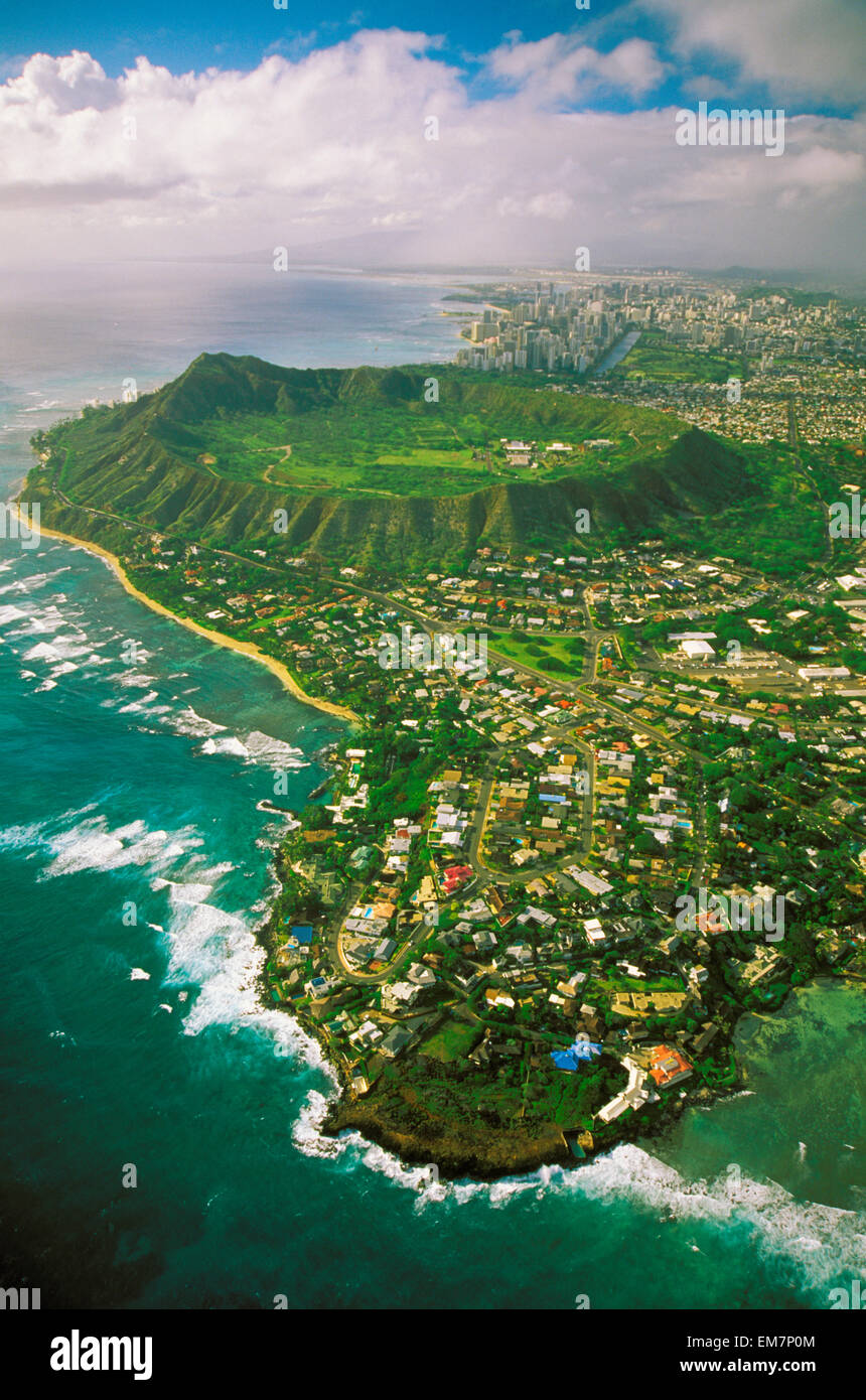 Hawaii, Oahu, Coastline Aerial Of Kahala Homes And Diamond Head Crater