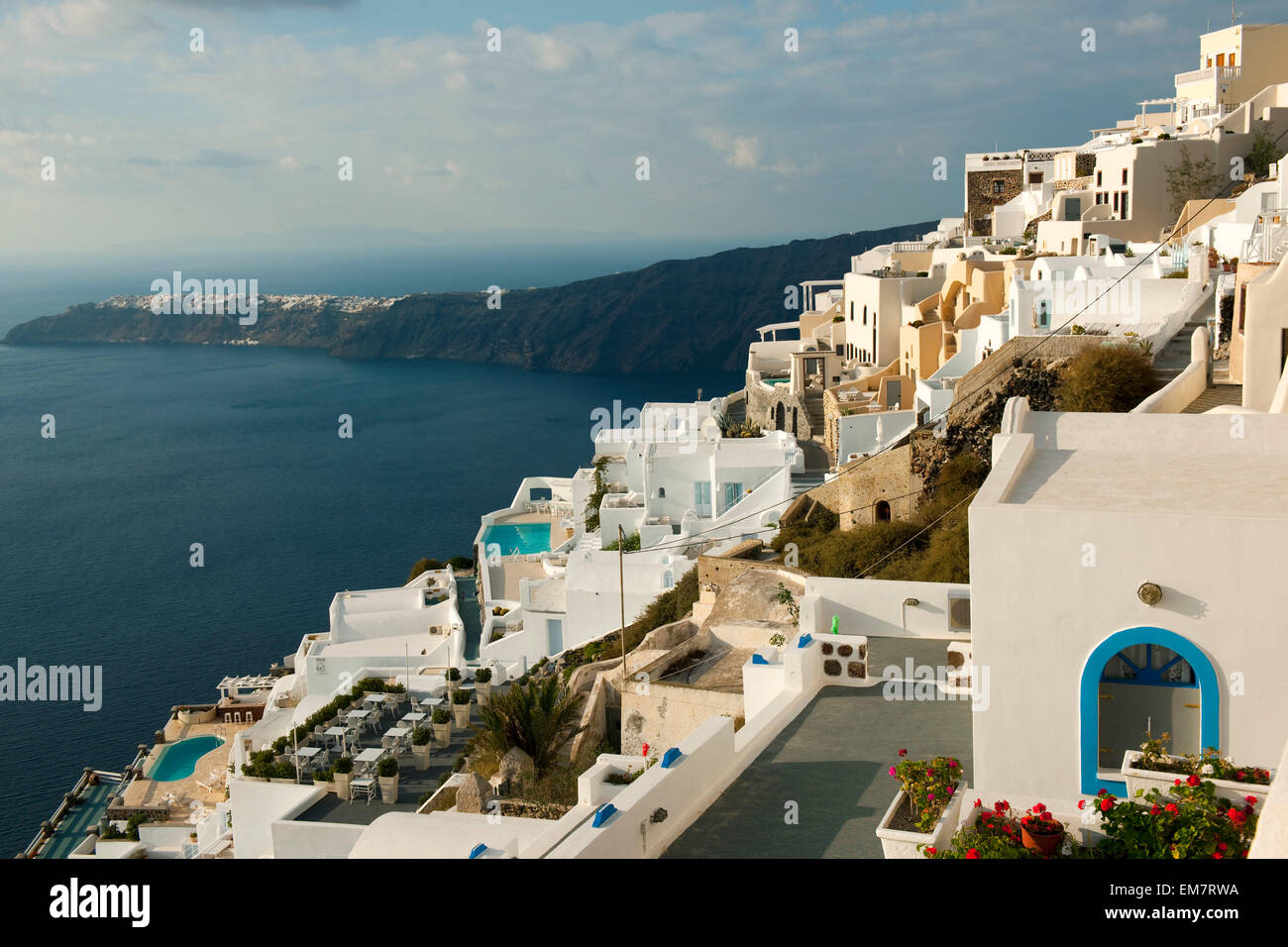Griechenland, Kykladen, Santorini, Blick über Imerovigli nach Oia Stock Photo