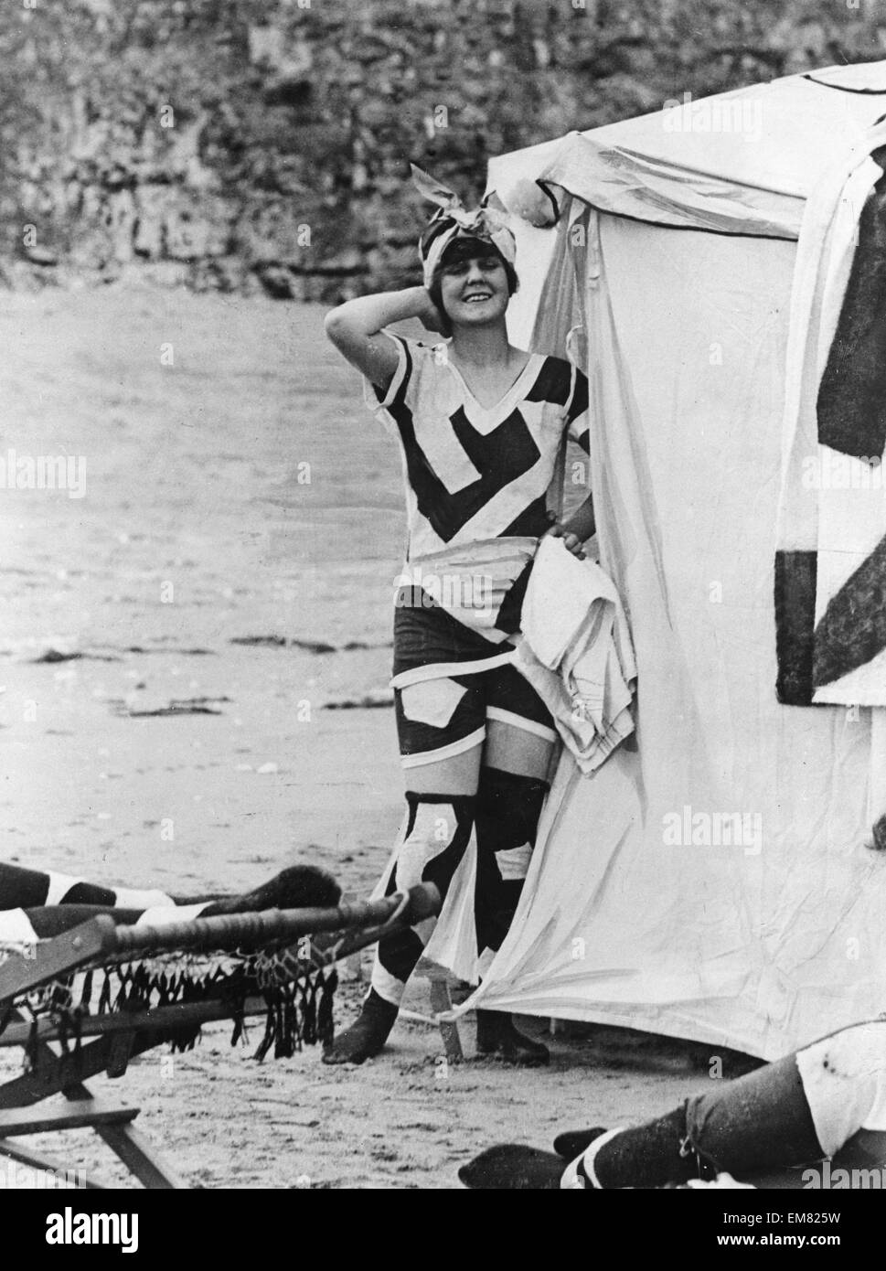 1910s Costume High Resolution Stock Photography and Images - Alamy