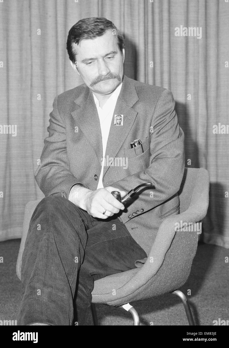 Lech Walesa Polish Union Leader seen here giving a press conference at Heathrow Airport. Circa April 1981 Stock Photo