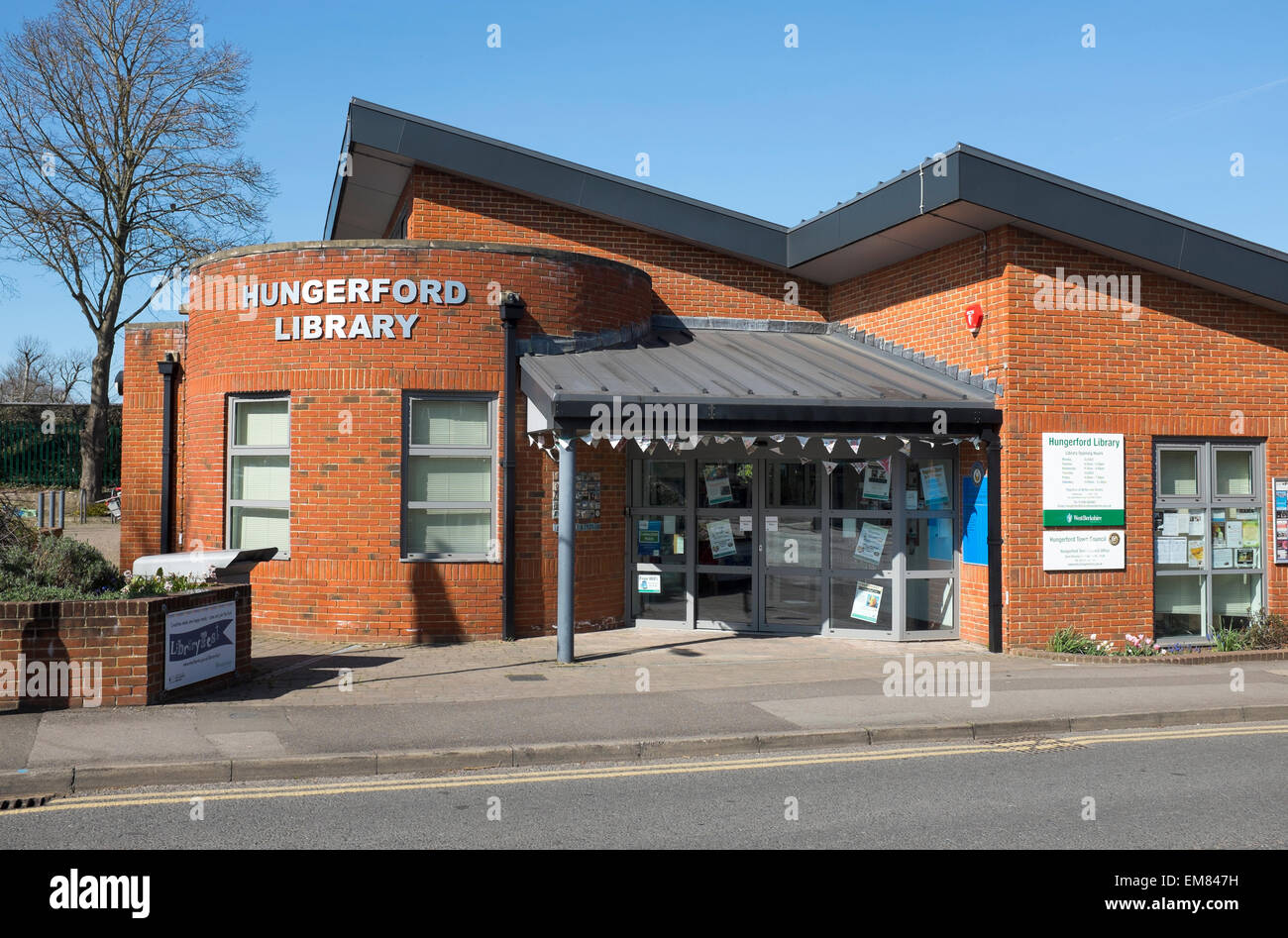 Hungerford Library Hungerford Berkshire UK Stock Photo Alamy