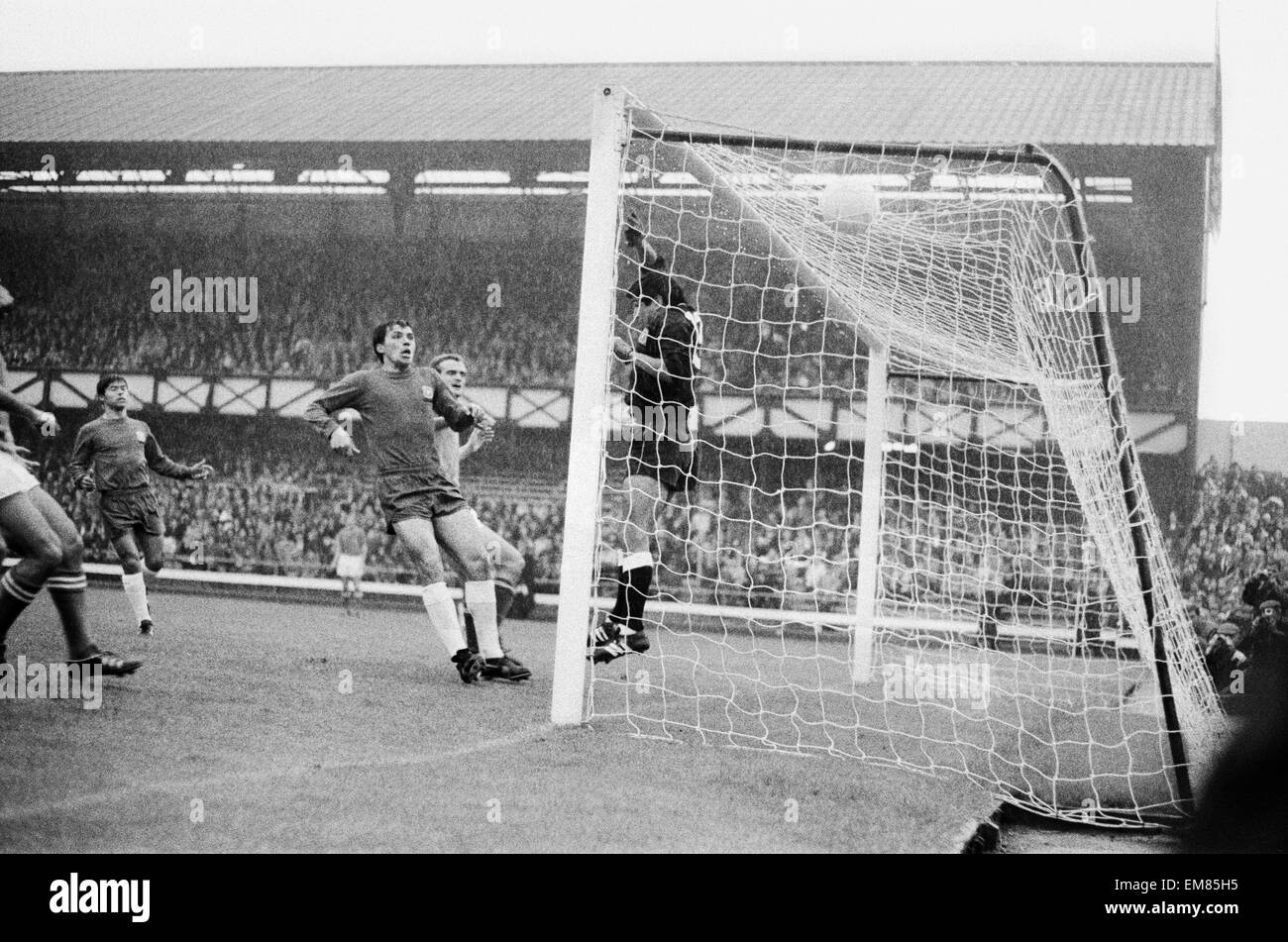 1966 World Cup First Round Group Four match. Italy 2 v 0 Chile at Roker Park, Sunderland. Chilean goalkeeper Juan Olivares jumps up as an Italian shot goes over the crossbar. 13th July 1966. Stock Photo