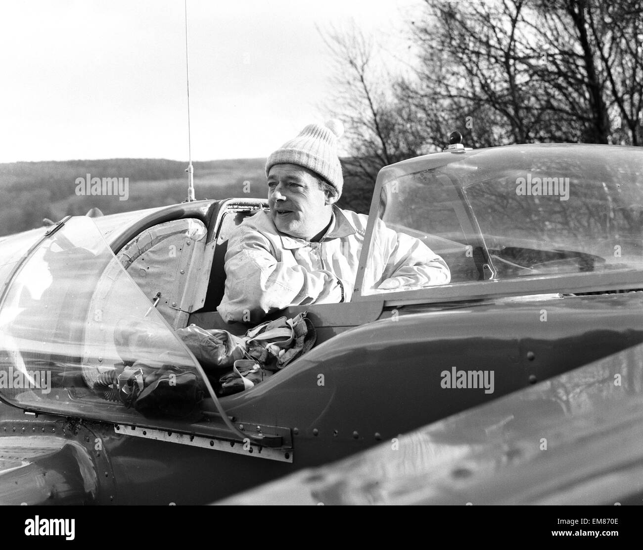 Donald Campbell takes 'Bluebird' on Coniston Water for the first time