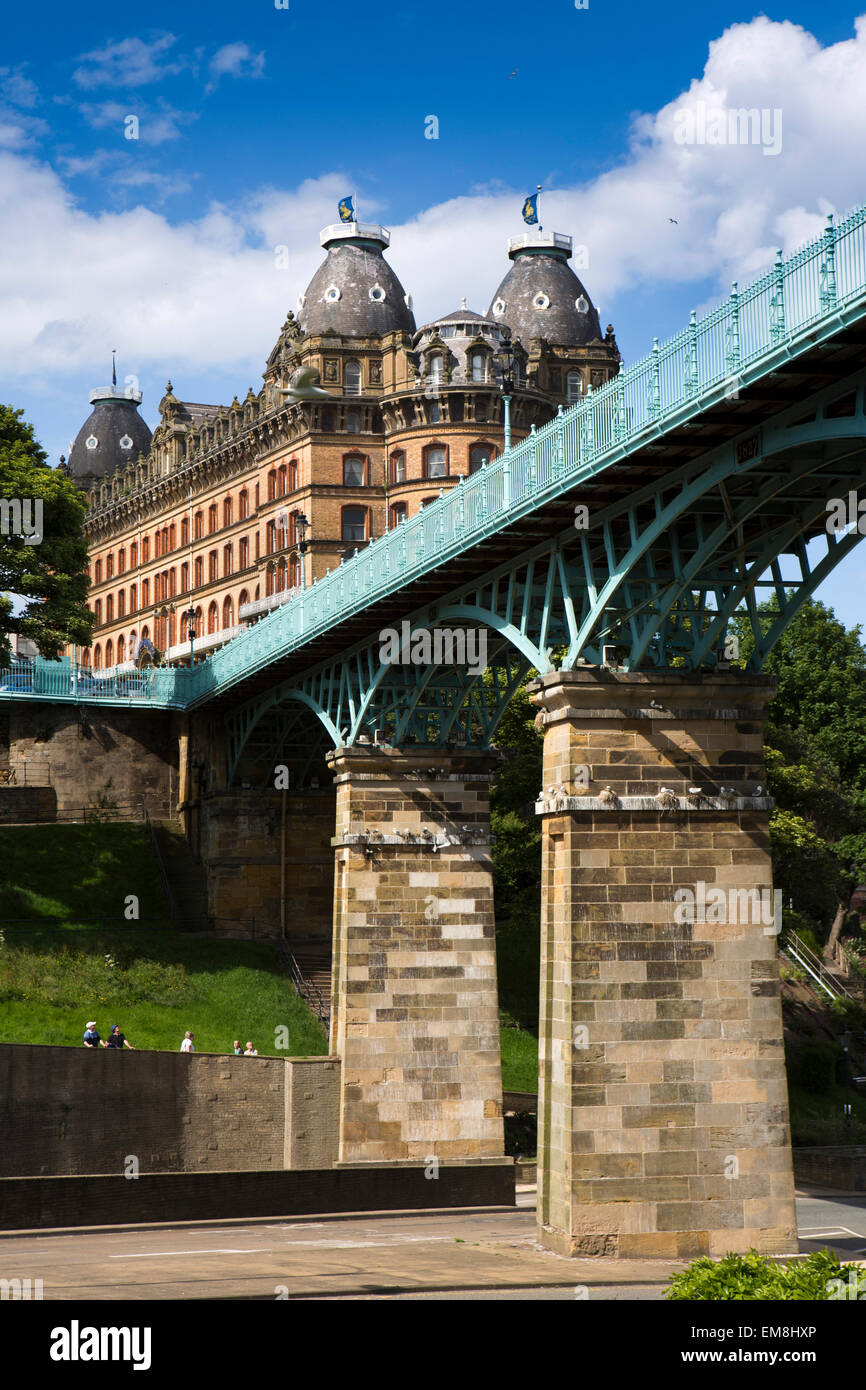 UK, England, Yorkshire, Scarborough, Cliff Bridge crossing Valley road linking St Nicholas and