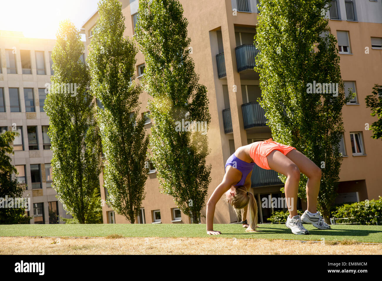 Bent over backwards hi-res stock photography and images - Alamy