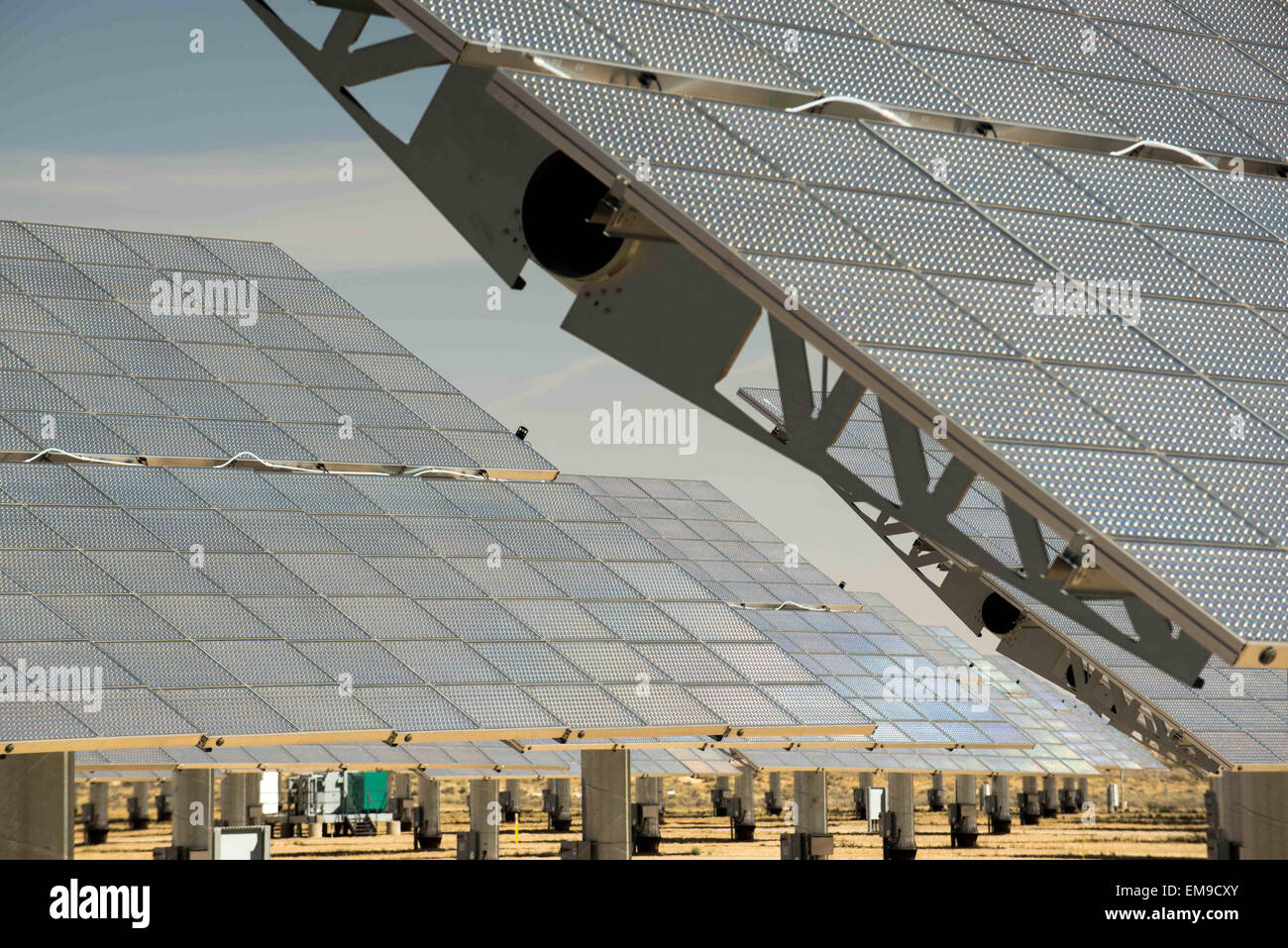 Borrego Springs, CA, USA. 11th Apr, 2015. Solar panels at solar energy ...