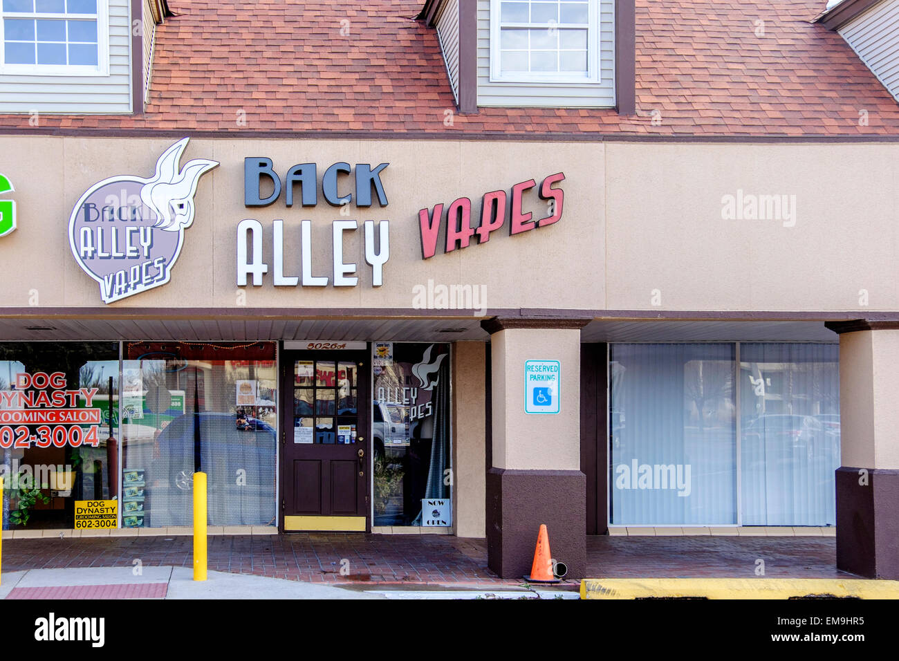 Back Alley Vapes, a shop selling tobacco vapor products. Oklahoma City