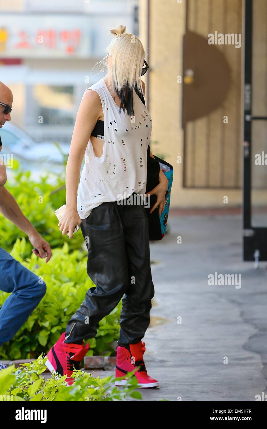 Gwen Stefani spotted at the acupuncture clinic with her youngest son Apollo Rossdale  Featuring: Gwen Stefani Where: Los Angeles, California, United States When: 13 Oct 2014 Stock Photo