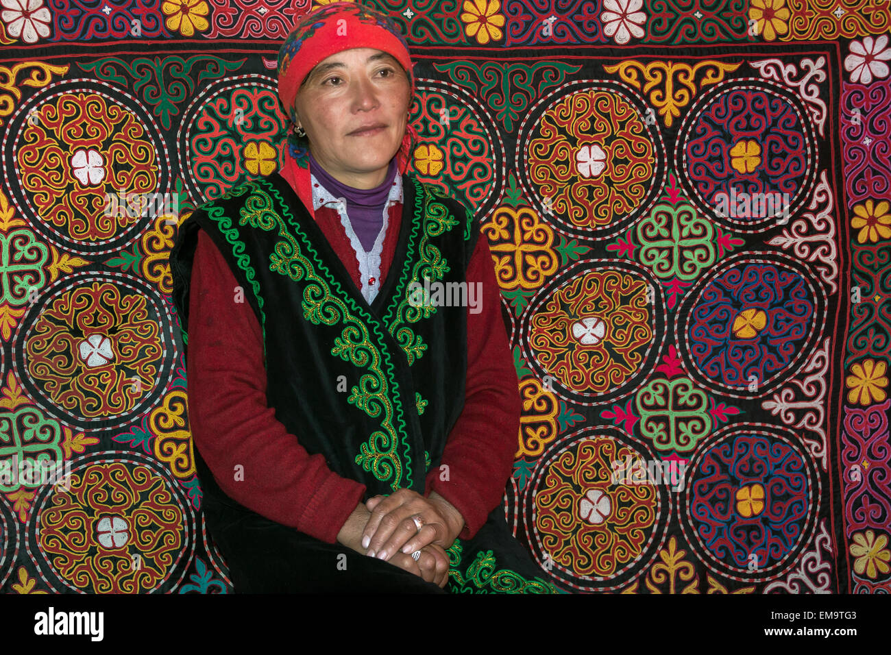 Kazakh woman in her ger, Western Mongolia Stock Photo - Alamy