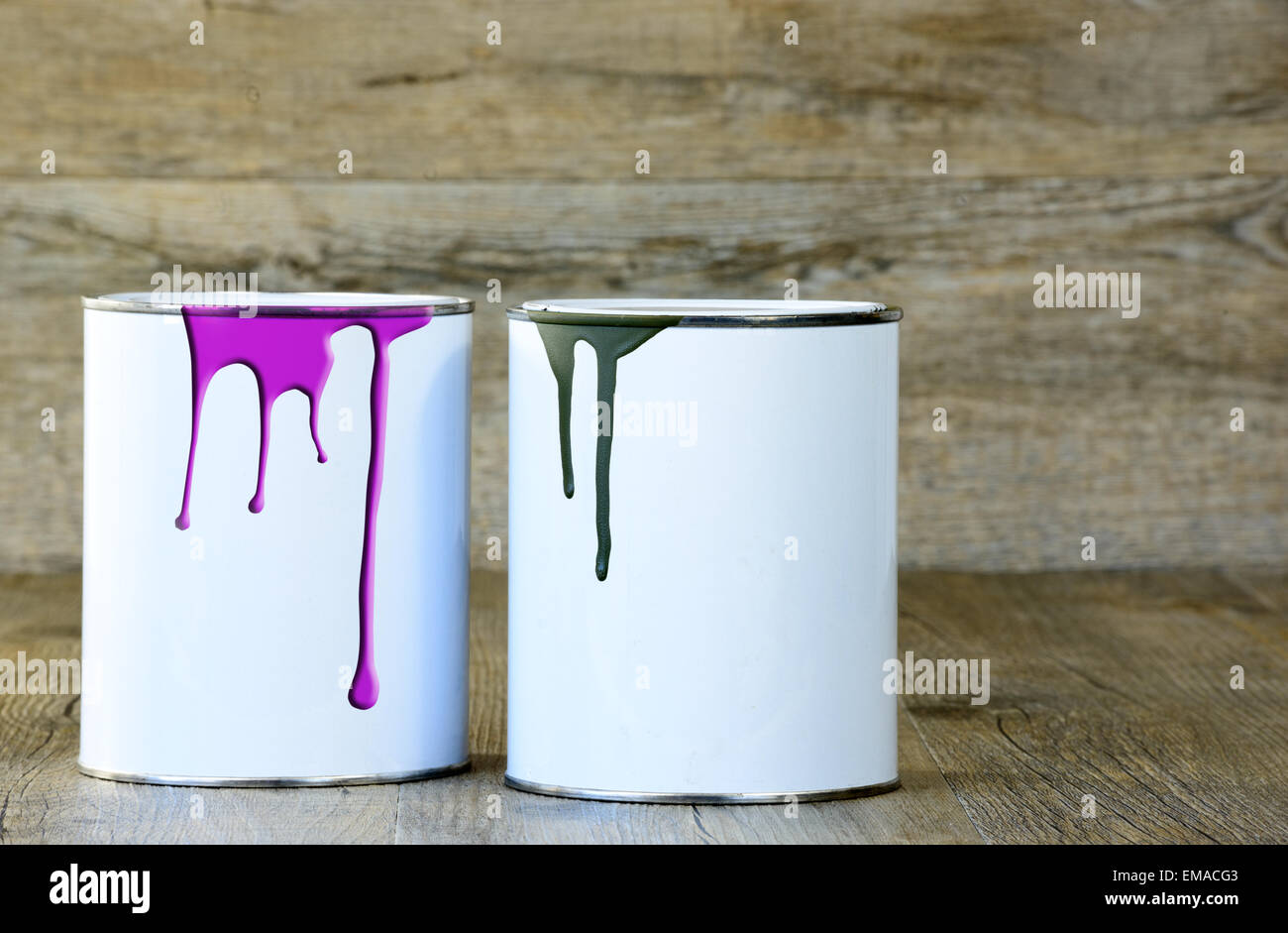 Two cans of paint hires stock photography and images Alamy