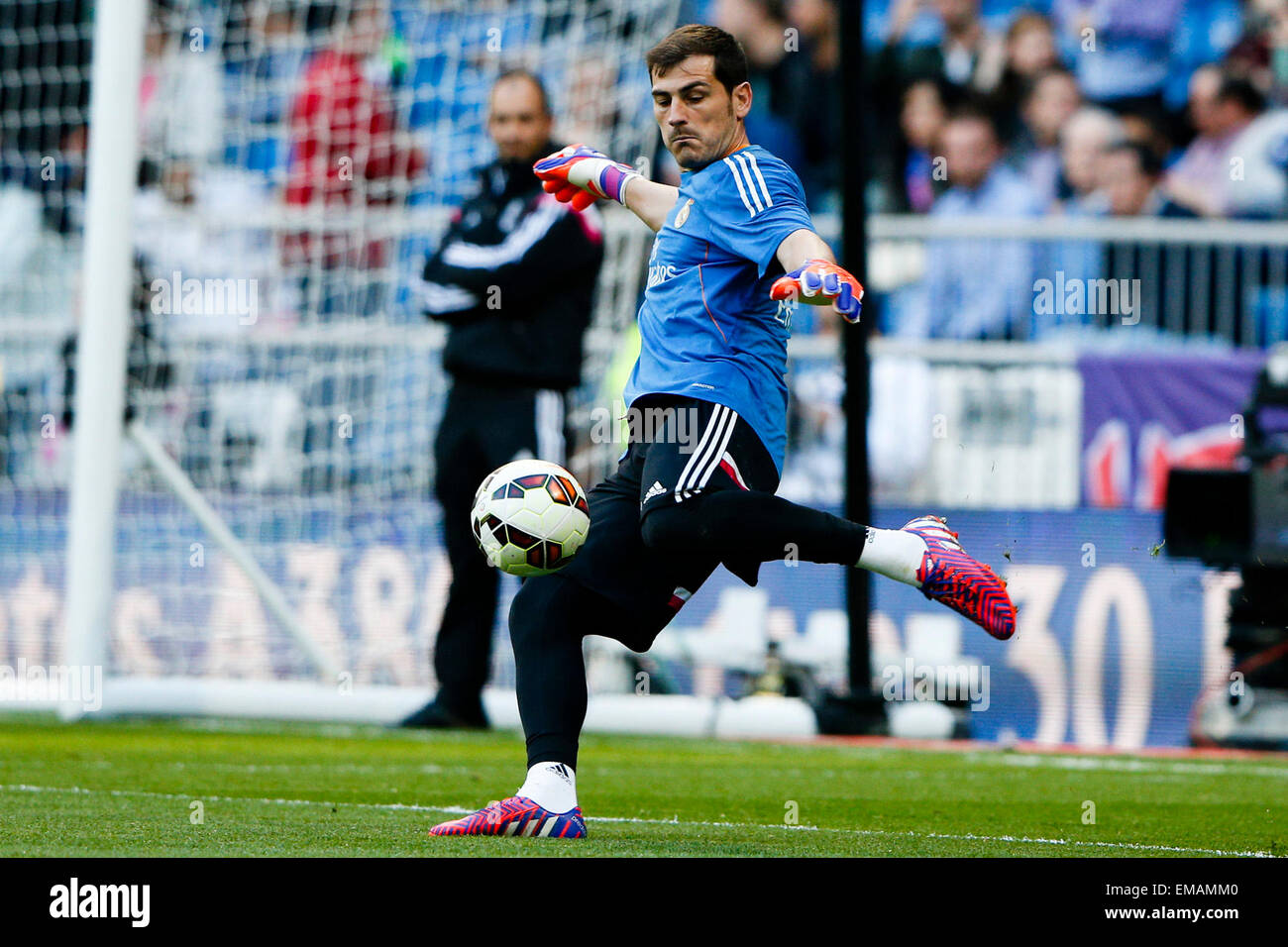 Madrid, Spain. 18th April, 2015. La Liga football. Real Madrid versus Malaga. Iker Casillas Fernandez Goalkeeper of Real Madrid . Credit:  Action Plus Sports Images/Alamy Live News Stock Photo