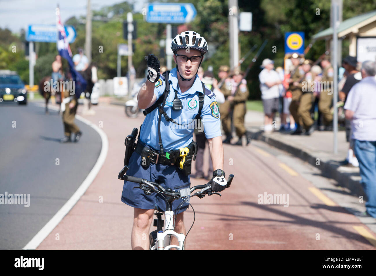 Police Using Shorts Police officer shorts hi-res stock photography and images - Alamy