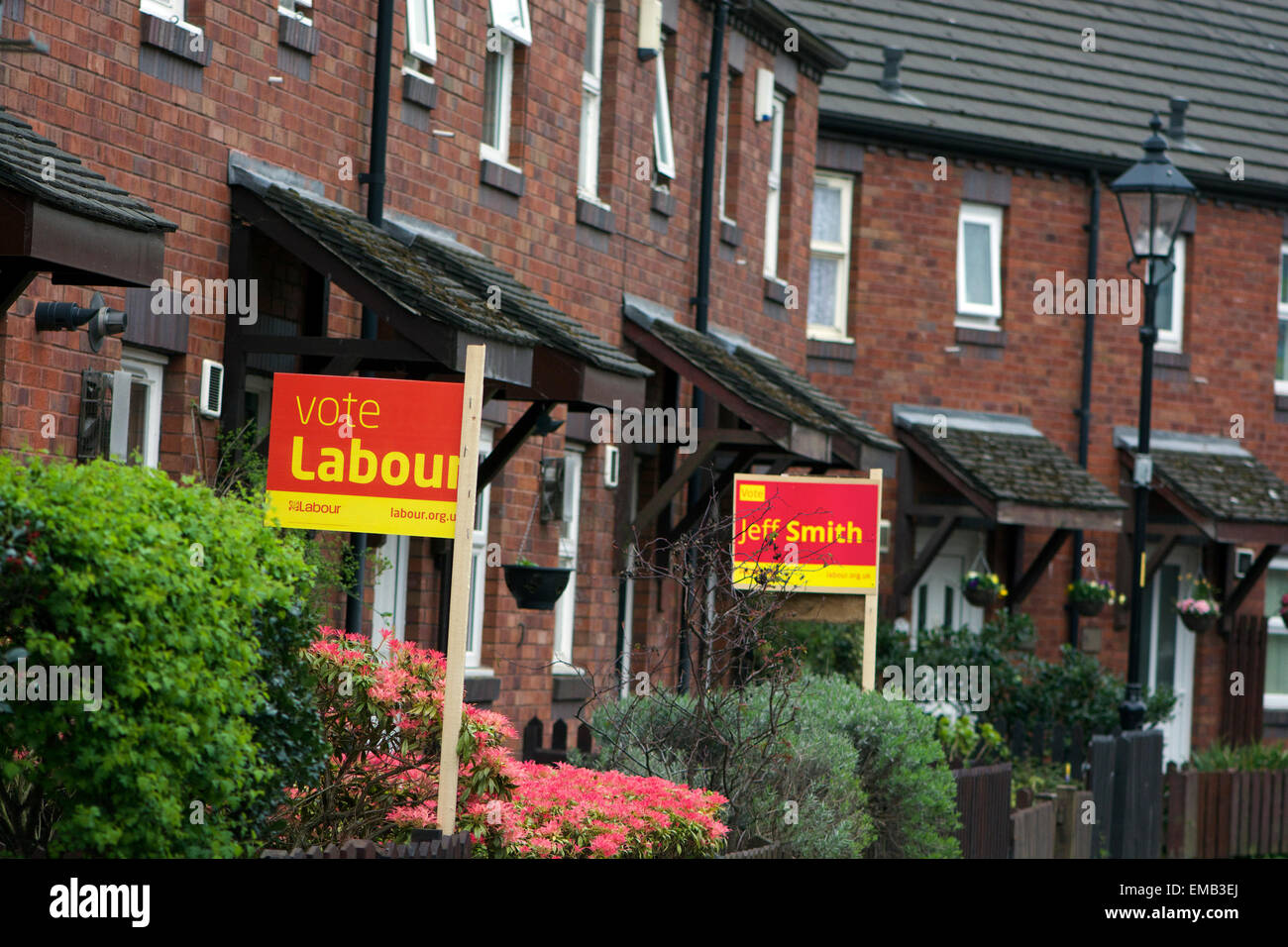 Manchester back to back houses hires stock photography and images Alamy
