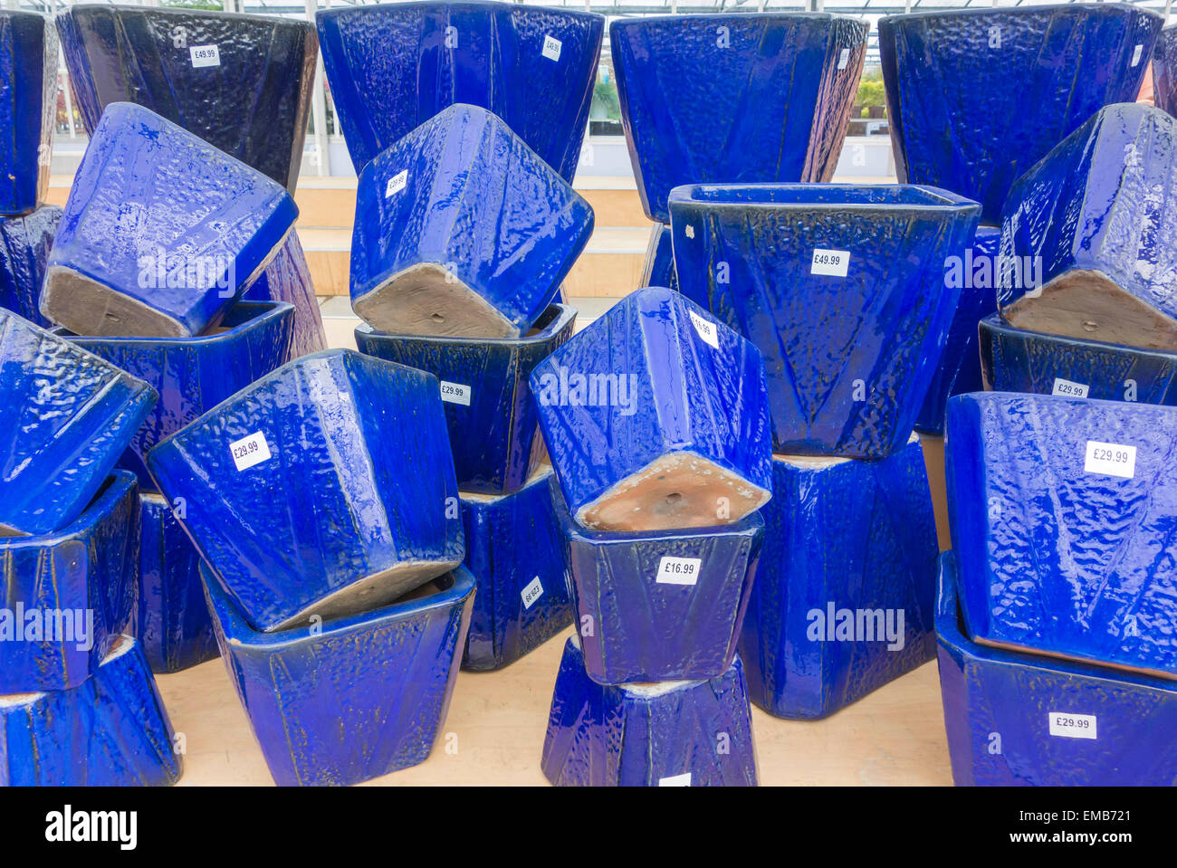 Blue plant pots hires stock photography and images Alamy