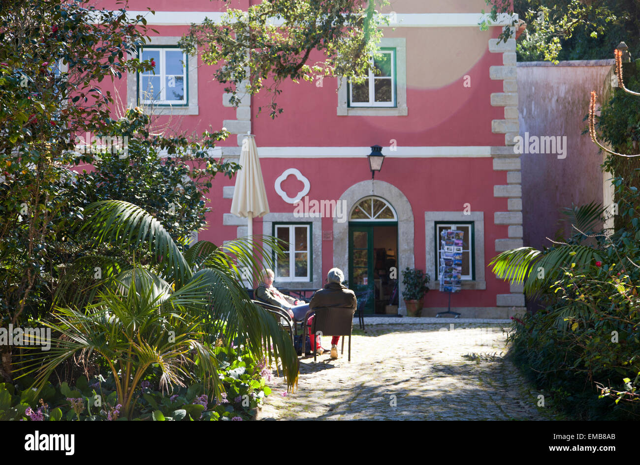 Quaint little cafe in a 100+ year old Portuguese house!✨ 📍Tea Trunk tea  room @teatrunk Besides St. Sebastian chapel, Fontainhas Panaji…