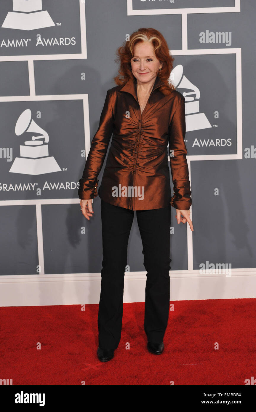 Bonnie raitt red carpet event hi-res stock photography and images - Alamy