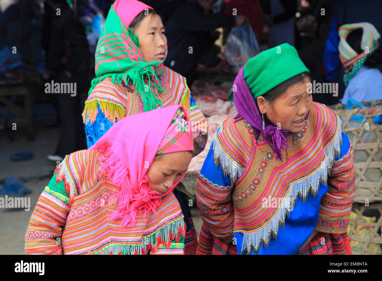 Vietnam, Lao Cai Province, Bac Ha, market, hill tribes people, women, hmong, Stock Photo