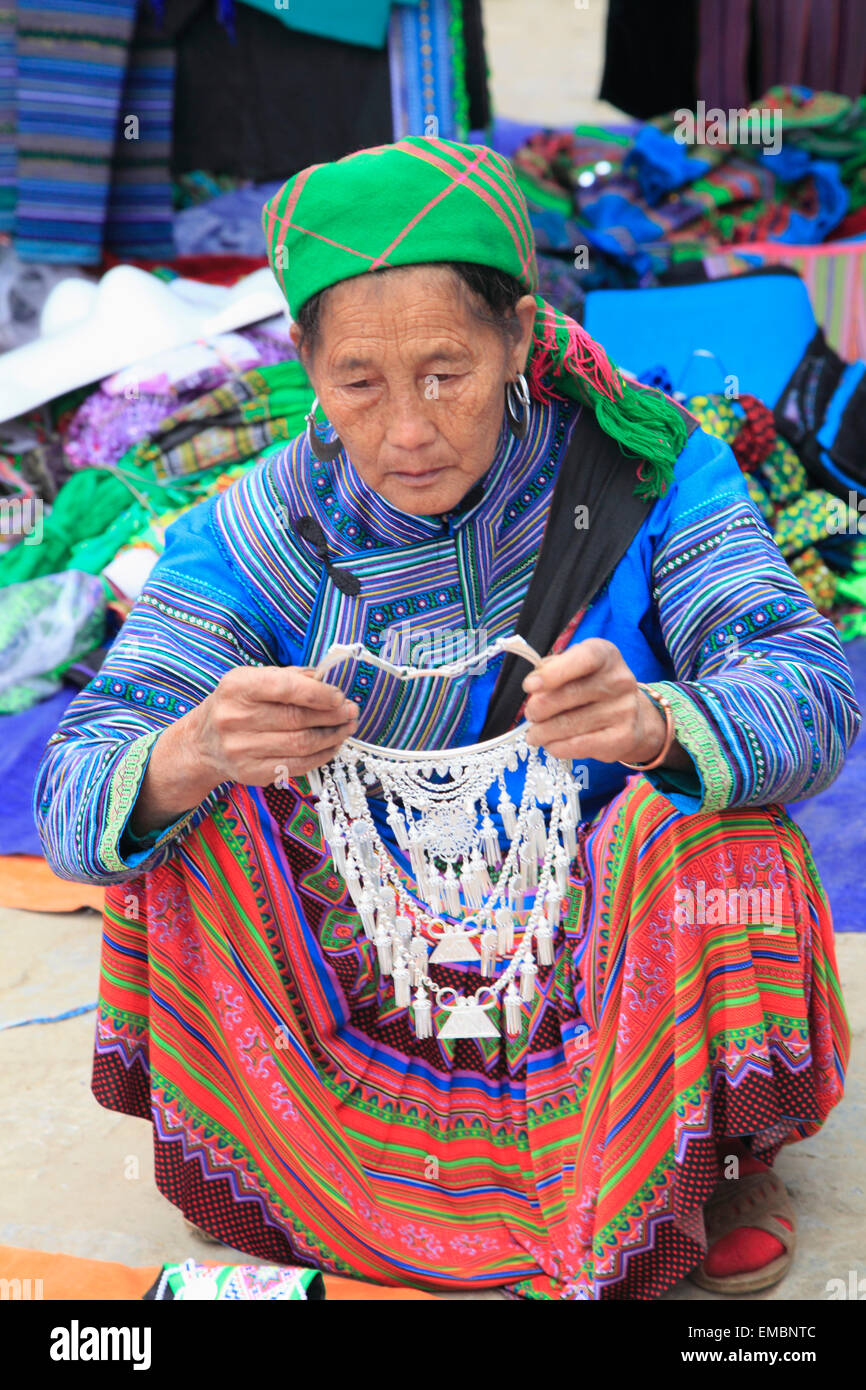 Vietnam, Lao Cai Province, Bac Ha, market, hill tribes people, woman, handicraft, Stock Photo