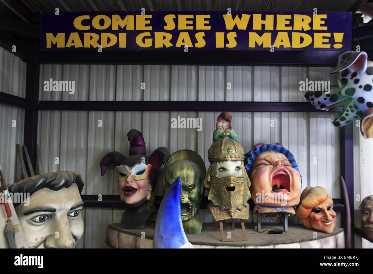 where are mardi gras floats stored