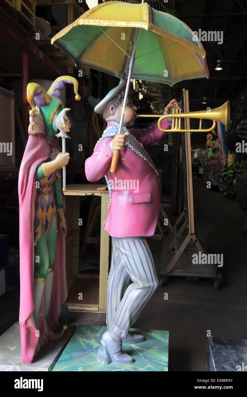 Various Figures For Decorating The Mardi Gras Parade Floats