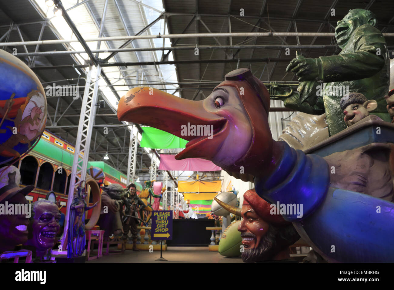where are the mardi gras floats stored