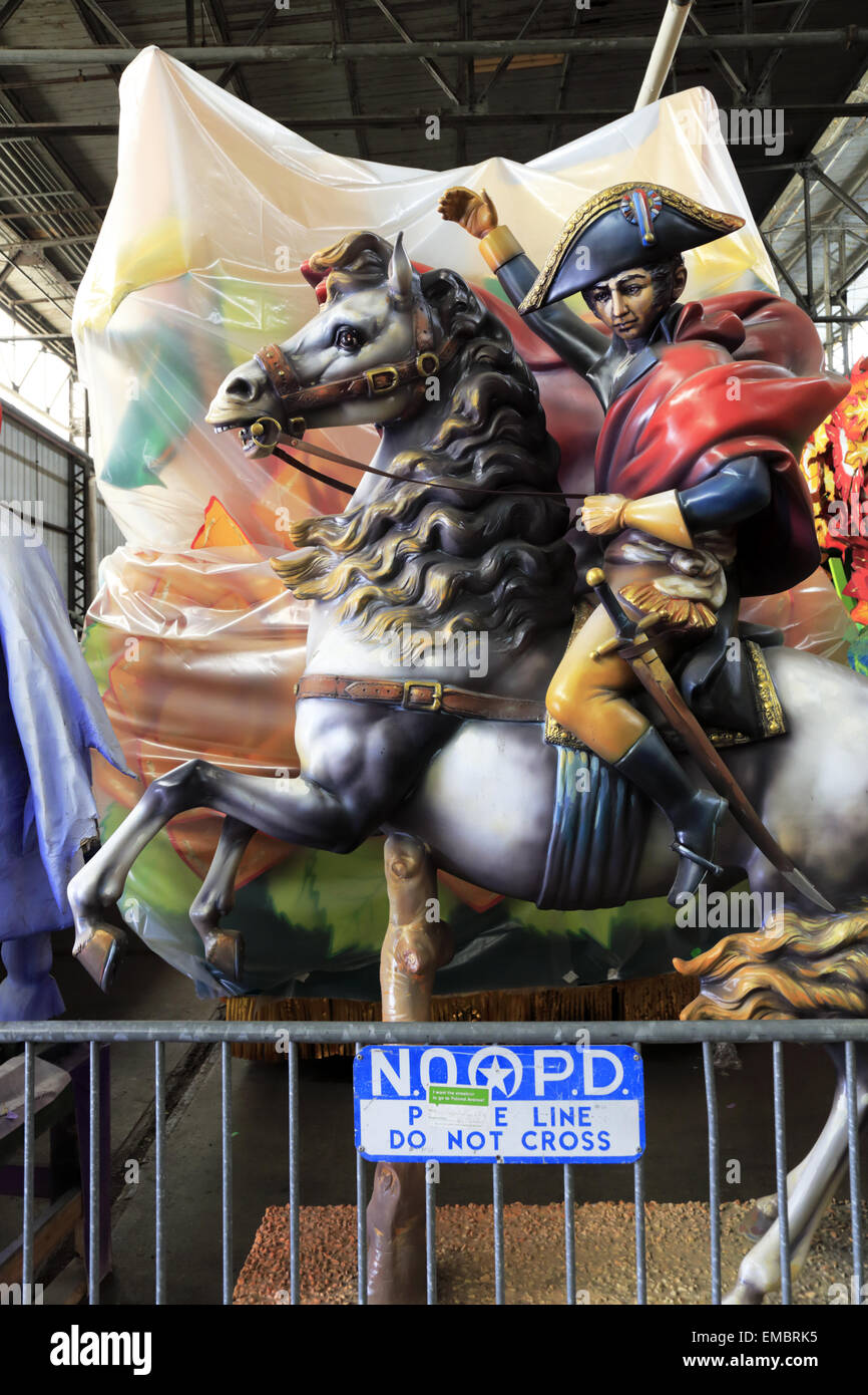 where are the mardi gras floats stored