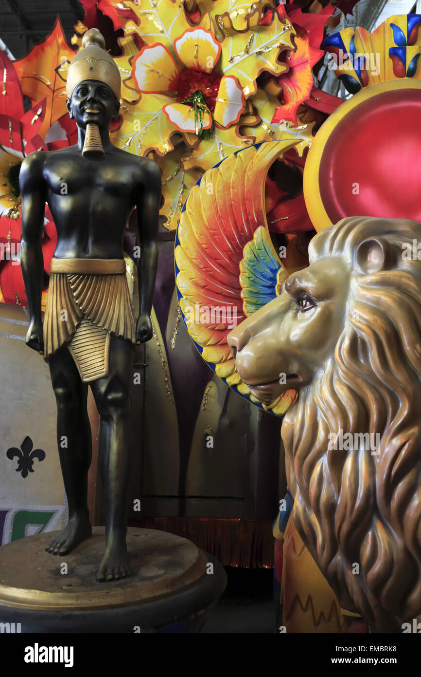 where are the mardi gras floats stored