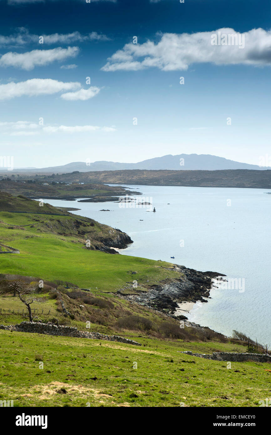 Ireland, Co Galway, Connemara, Clifden, Sky Road, Clifden bay Stock ...