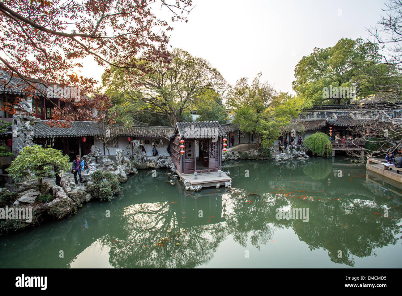 Chinese garden china hi-res stock photography and images - Alamy