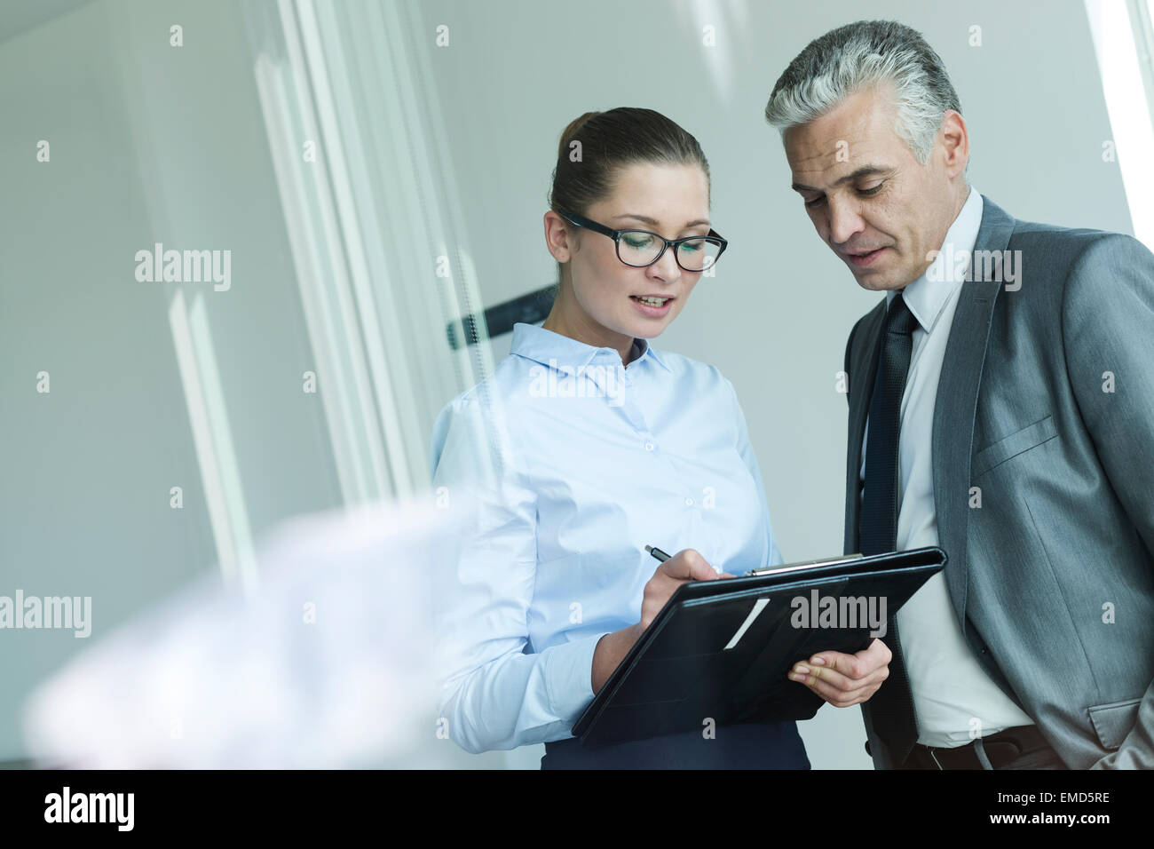 Assistant management hi-res stock photography and images - Alamy