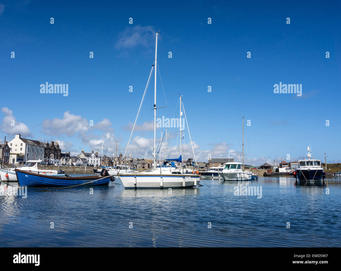 1950s yacht hi-res stock photography and images - Alamy