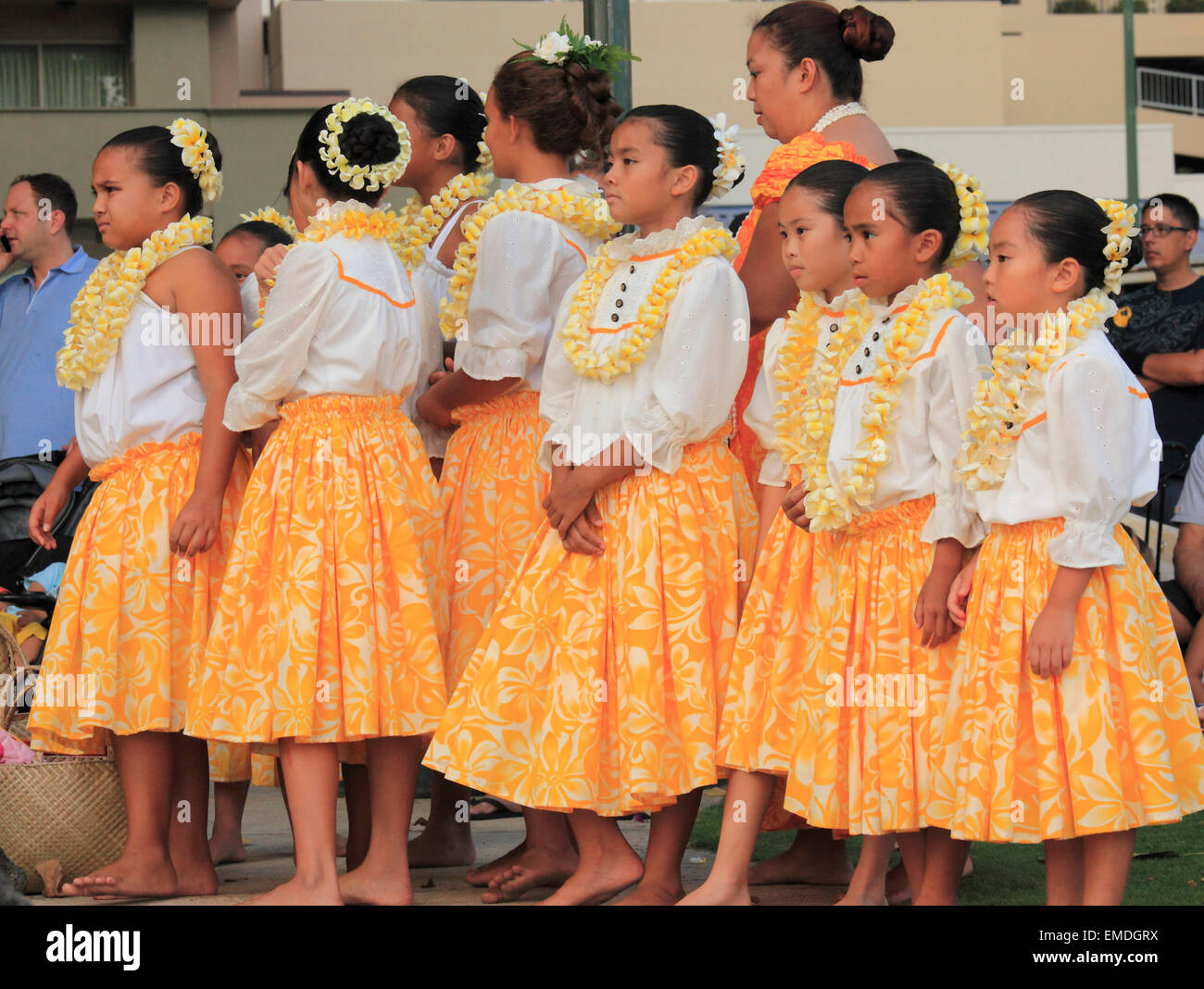 Hawaii, Oahu, Waikiki, young girls, traditional dress Stock Photo - Alamy