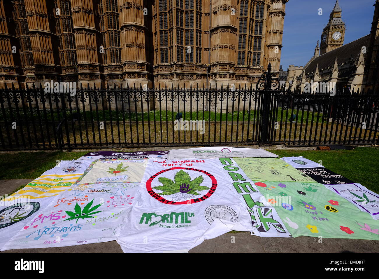 London, UK. 20th Apr, 2015. Picnic calling for the legalisation of Cannabis is held outside parliament on 4:20 day Credit:  Rachel Megawhat/Alamy Live News Stock Photo