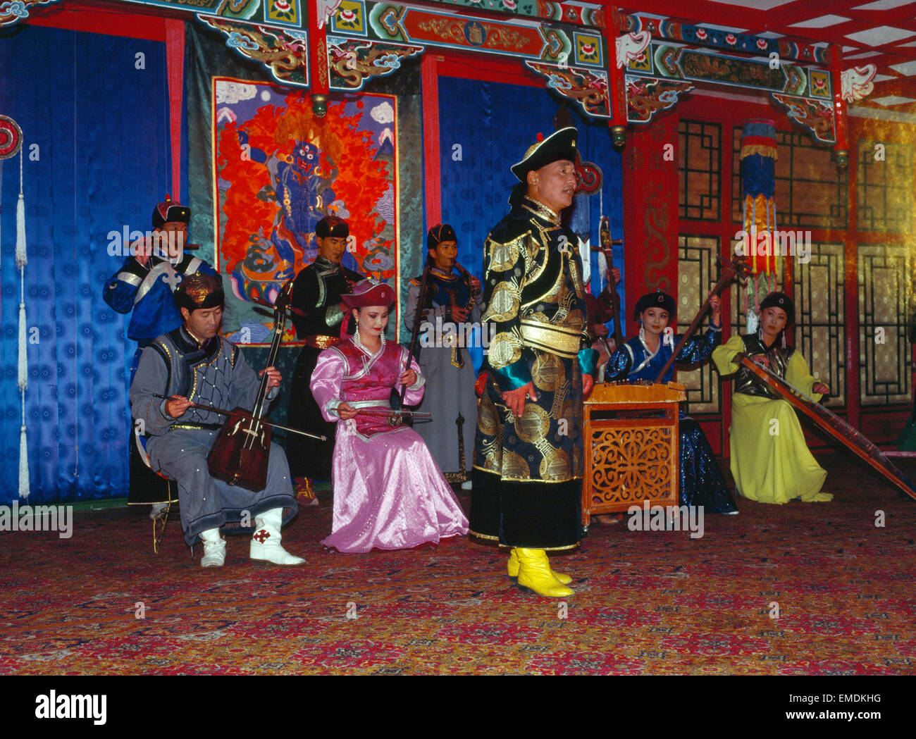 Mongolia Traditional Music Performance Stock Photo - Alamy