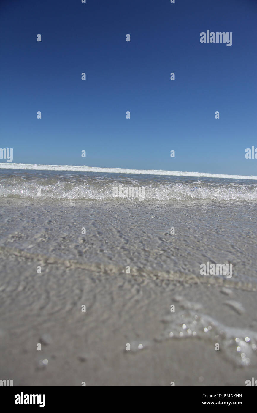 Ocean wave beach hi-res stock photography and images - Alamy