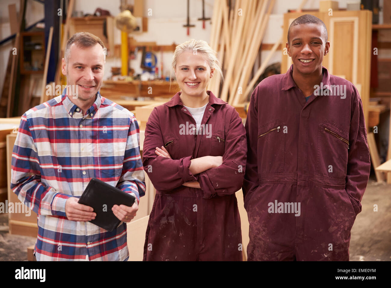 HOW MUCH DO CARPENTER APPRENTICES MAKE AN HOUR visual data 7