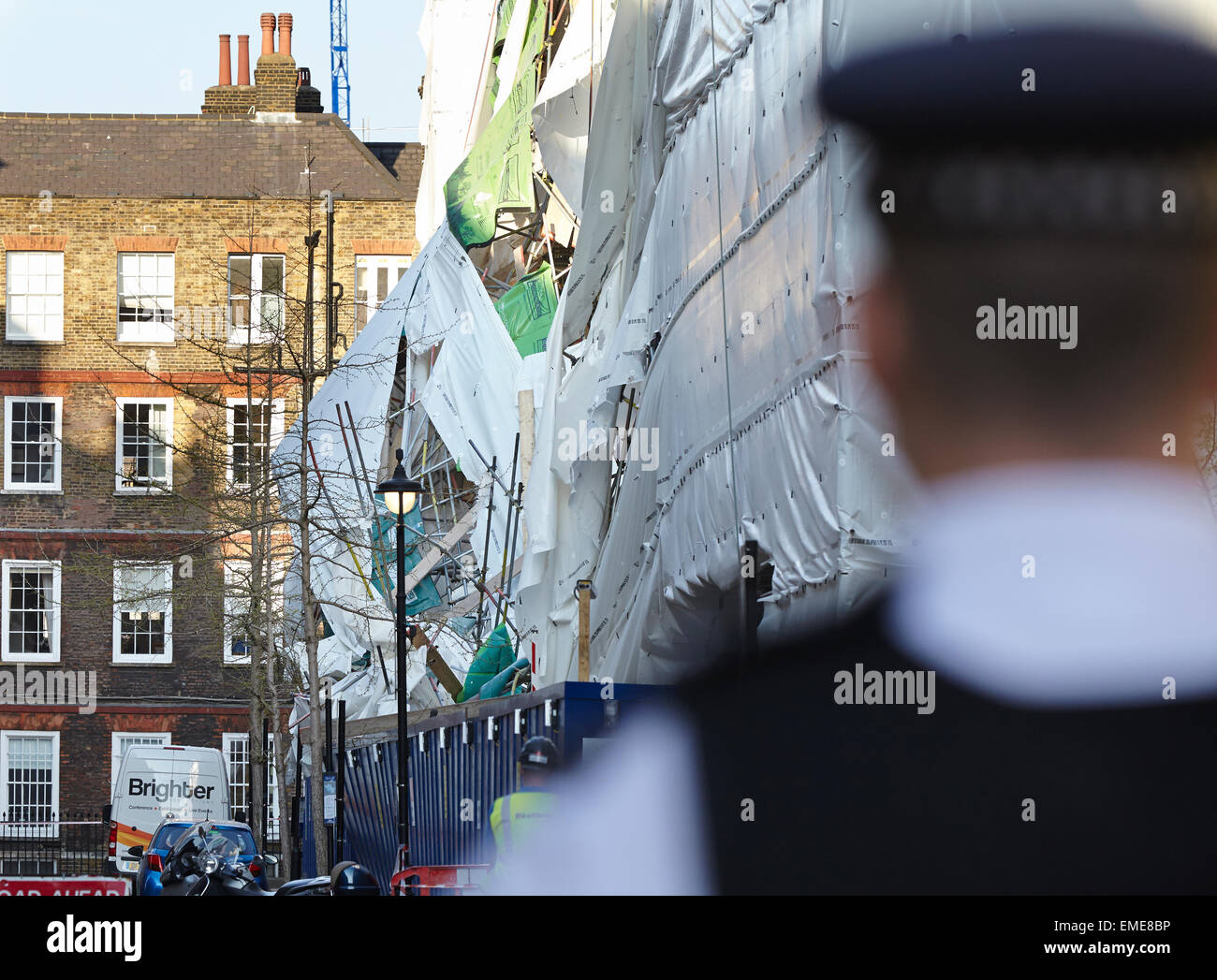London, UK. 20th Apr, 2015. A building within the LSE complex partially collapsed today (Monday 20th April)  Debris and material was hanging down the side of the building and evacuations were reported.  The building is located on Portugal Street.  London School of Business and Finance or St Patrick's College London Credit:  Sam Barnes/Alamy Live News Stock Photo