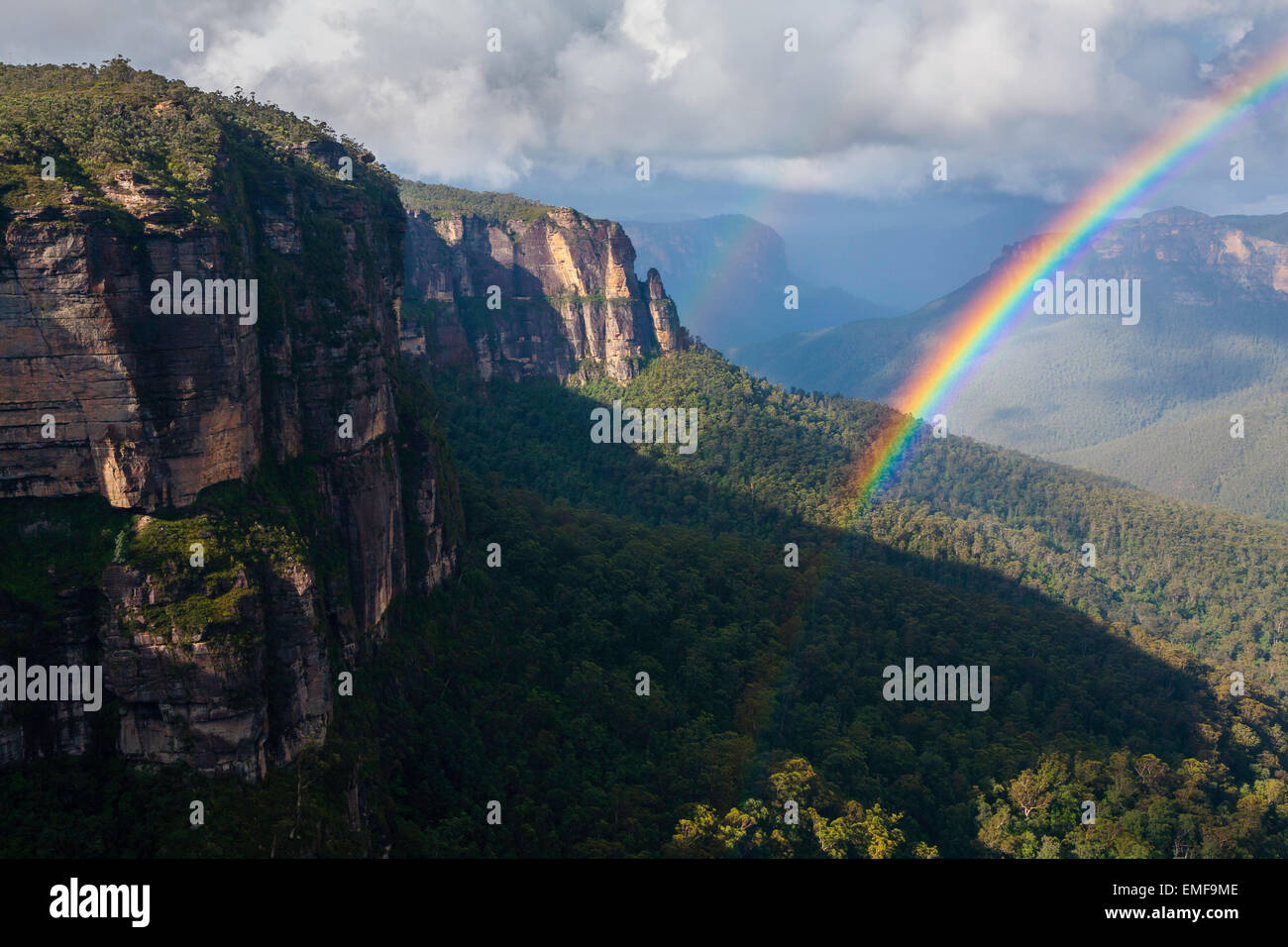 Grose Valley rainbow - Blue Mountains National Park - NSW - Australia Stock Photo