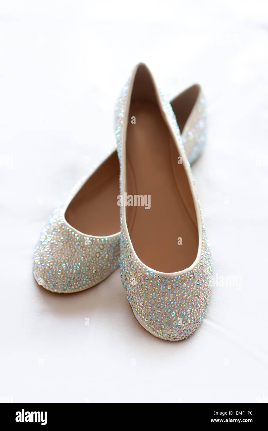 flat wedding shoes with diamante Stock 