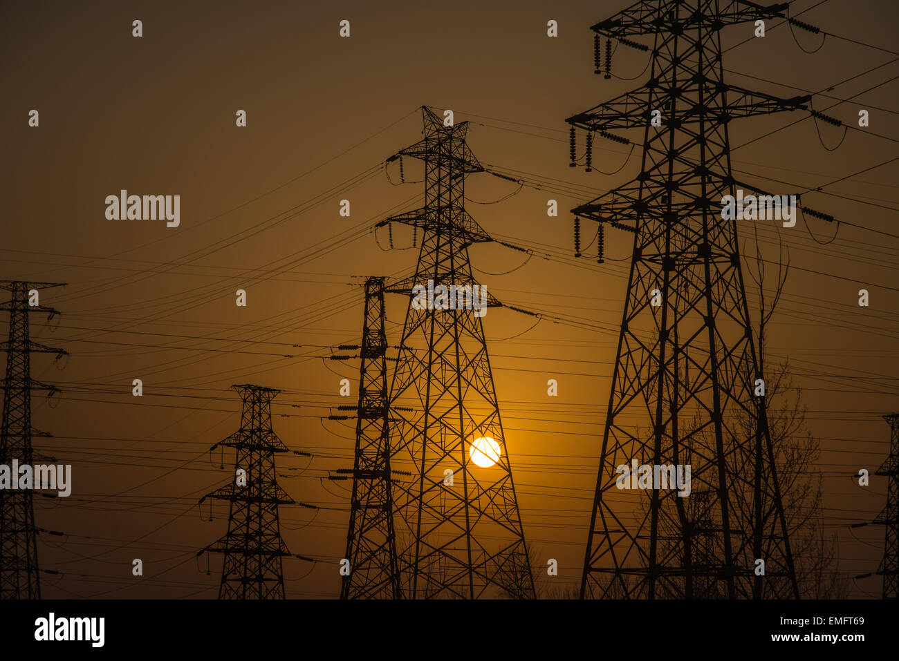 Treuil électrique portable. Le rendu 3D isolé sur fond blanc Photo Stock -  Alamy