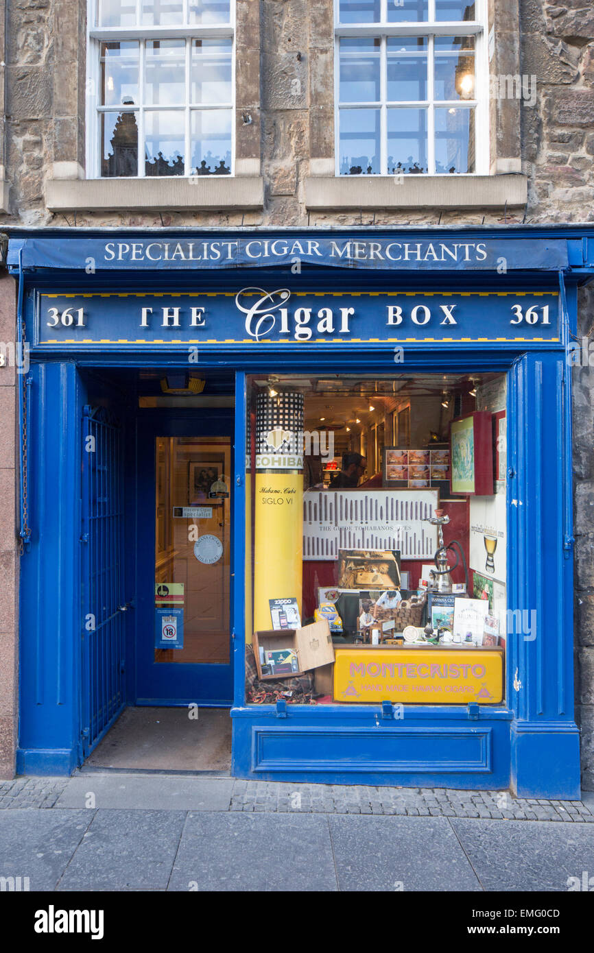 A cigar shop in Edinburgh, Scotland, UK Stock Photo