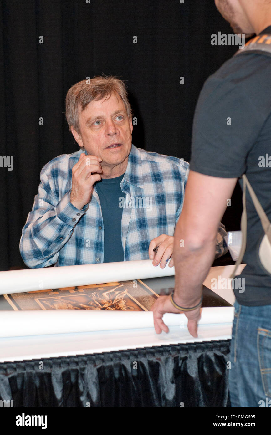 Anaheim. 19th Apr, 2015. Mark Hamill at the Star Wars Celebration on April 19, 2015 in Anaheim./picture alliance © dpa/Alamy Live News Stock Photo